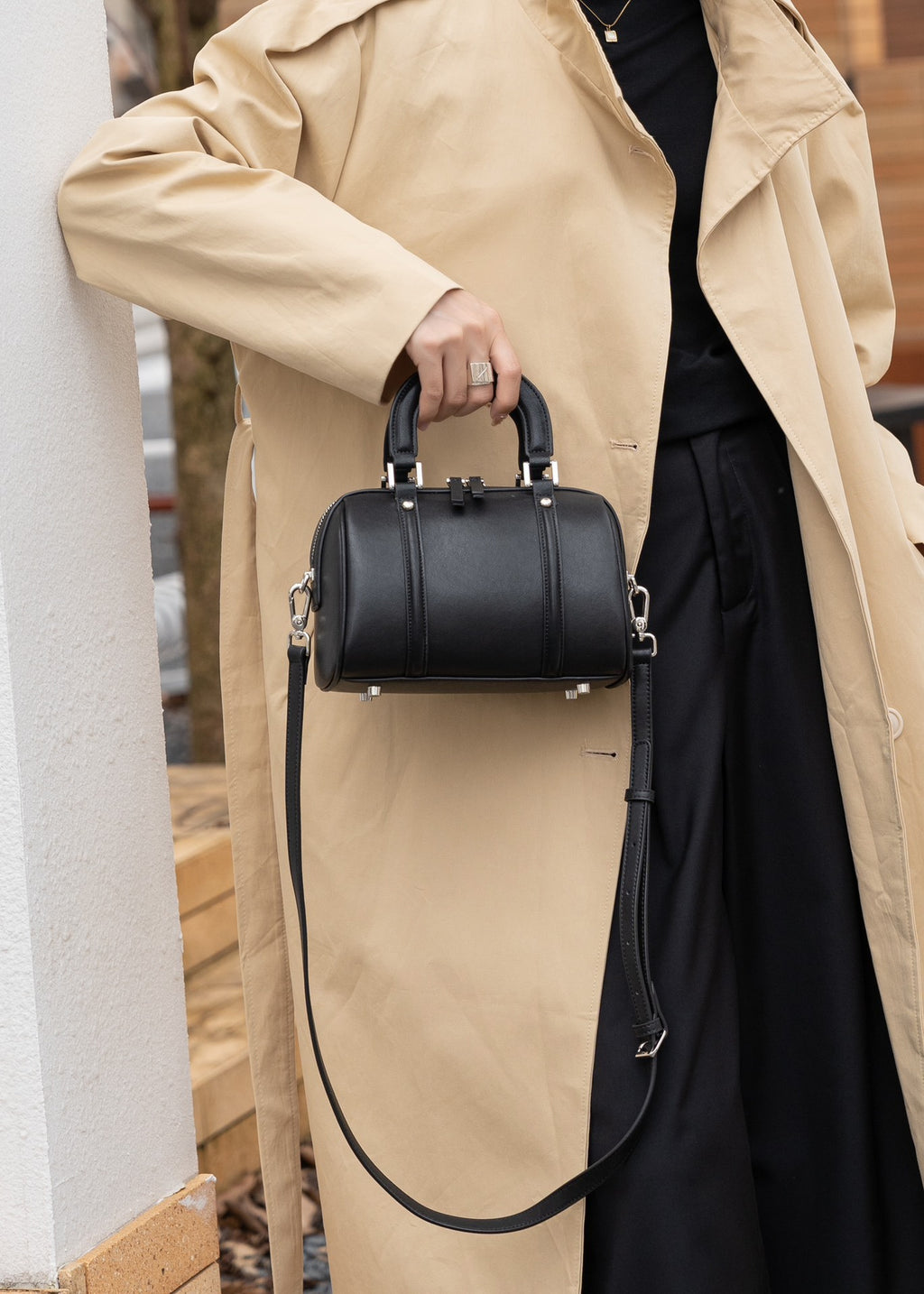 Loír Allure® - Cylindrical Genuine Leather Bag