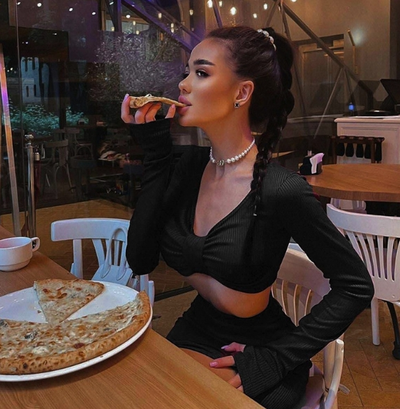 Loir Allure® - Long Sleeve High Slit Suit