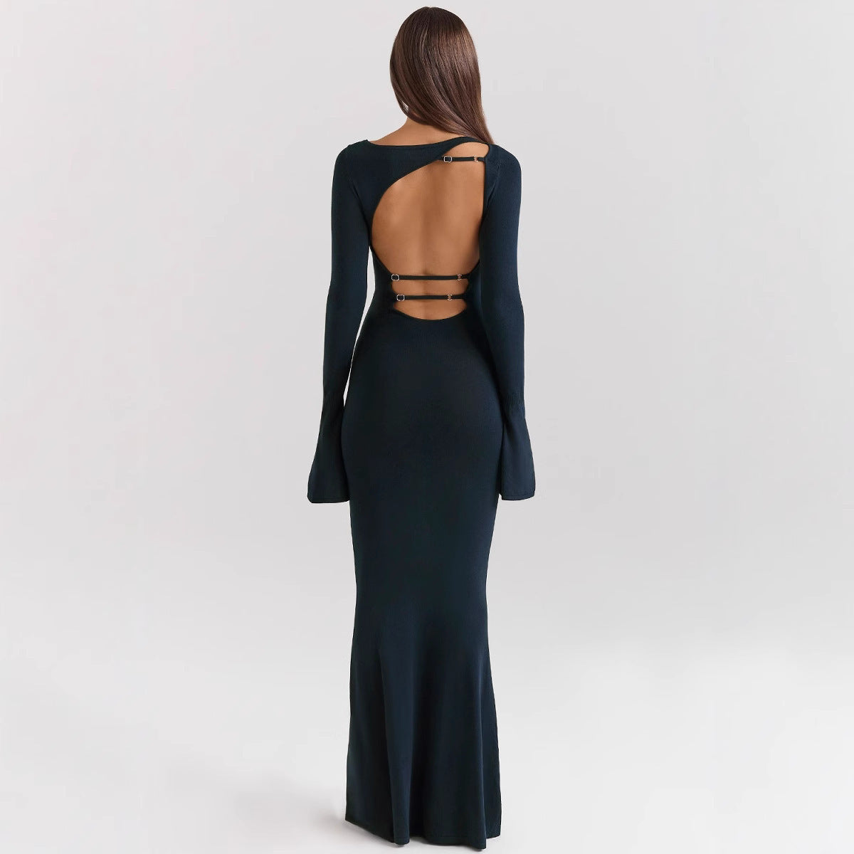 Loír Allure® - Premium Elegant Backless Slim Fit Dress