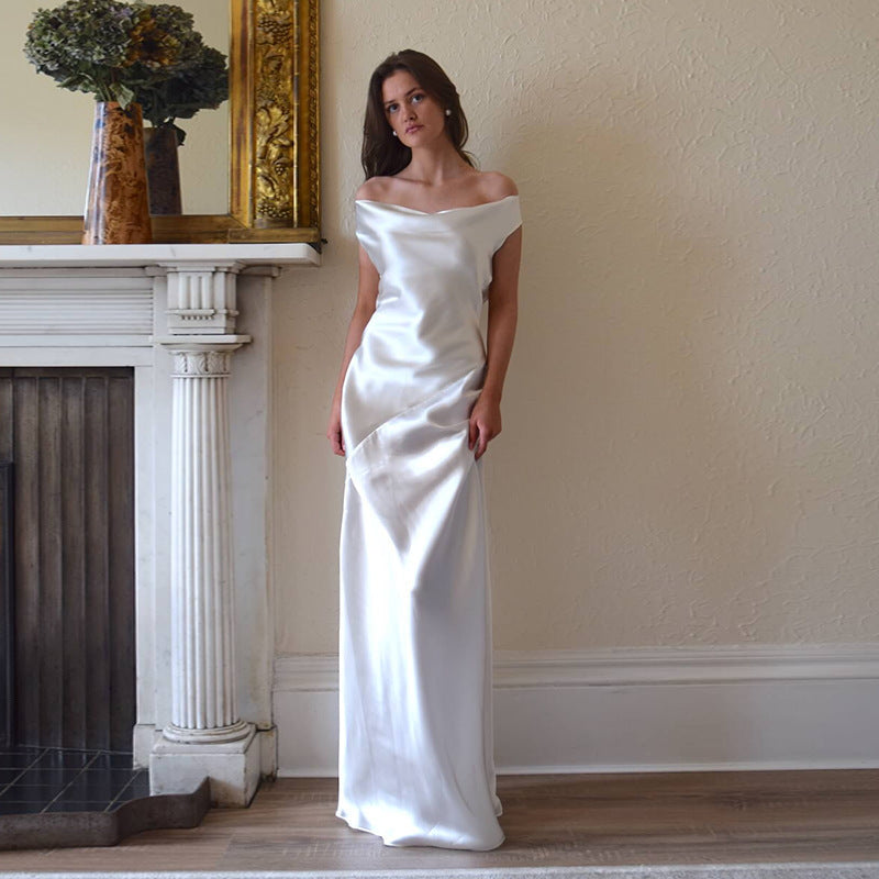 Loir Allure® - Elegant Pearlescent Backless Dress