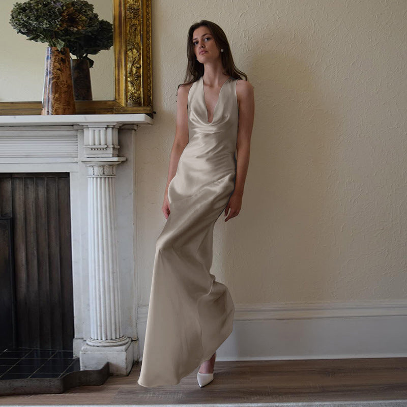 Loir Allure® - Elegant Pearlescent Backless Dress