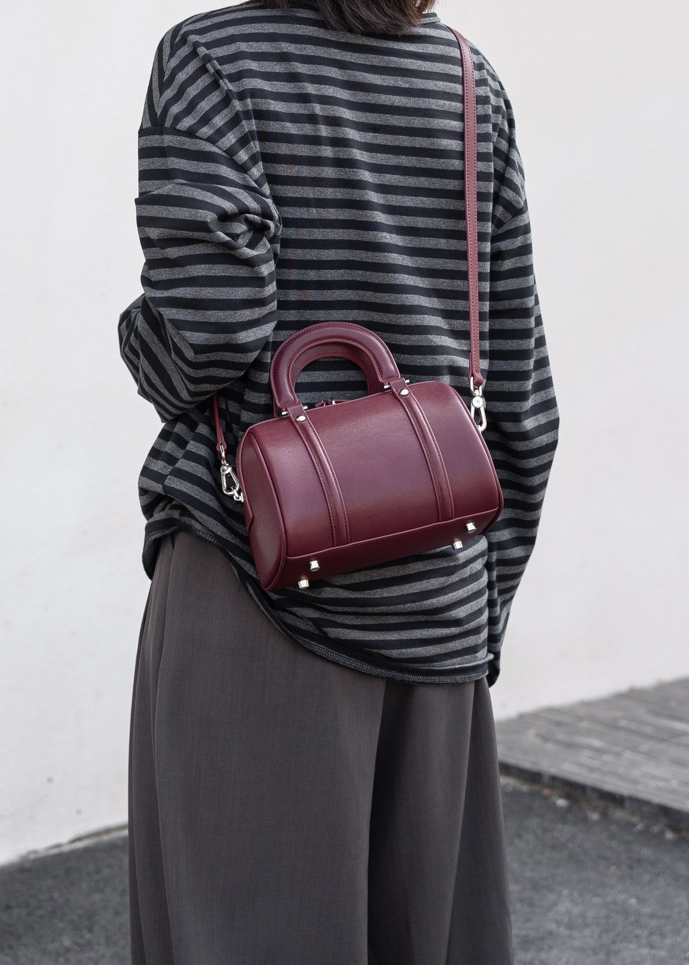 Loír Allure® - Cylindrical Genuine Leather Bag