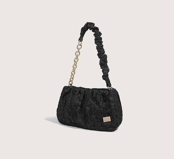 Loír Allure® - Chic Cloud Chain Shoulder Bag