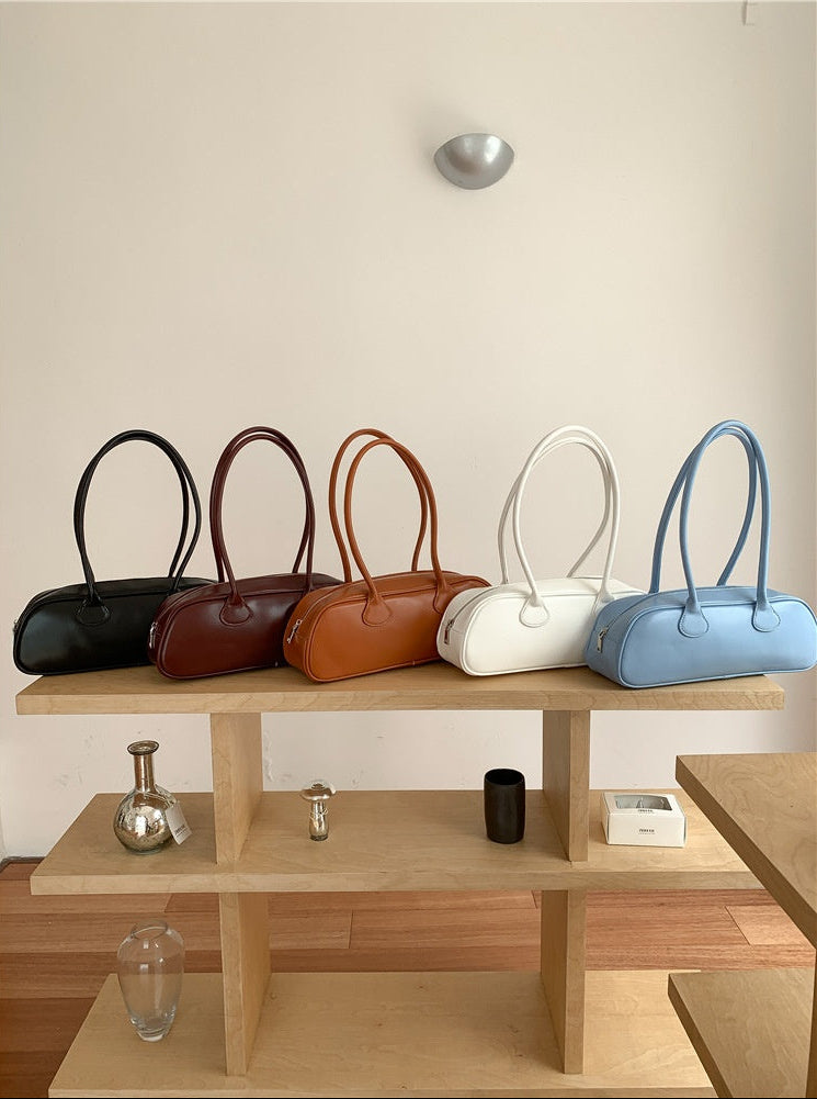 Loír Allure® - Oval Baguette Bag