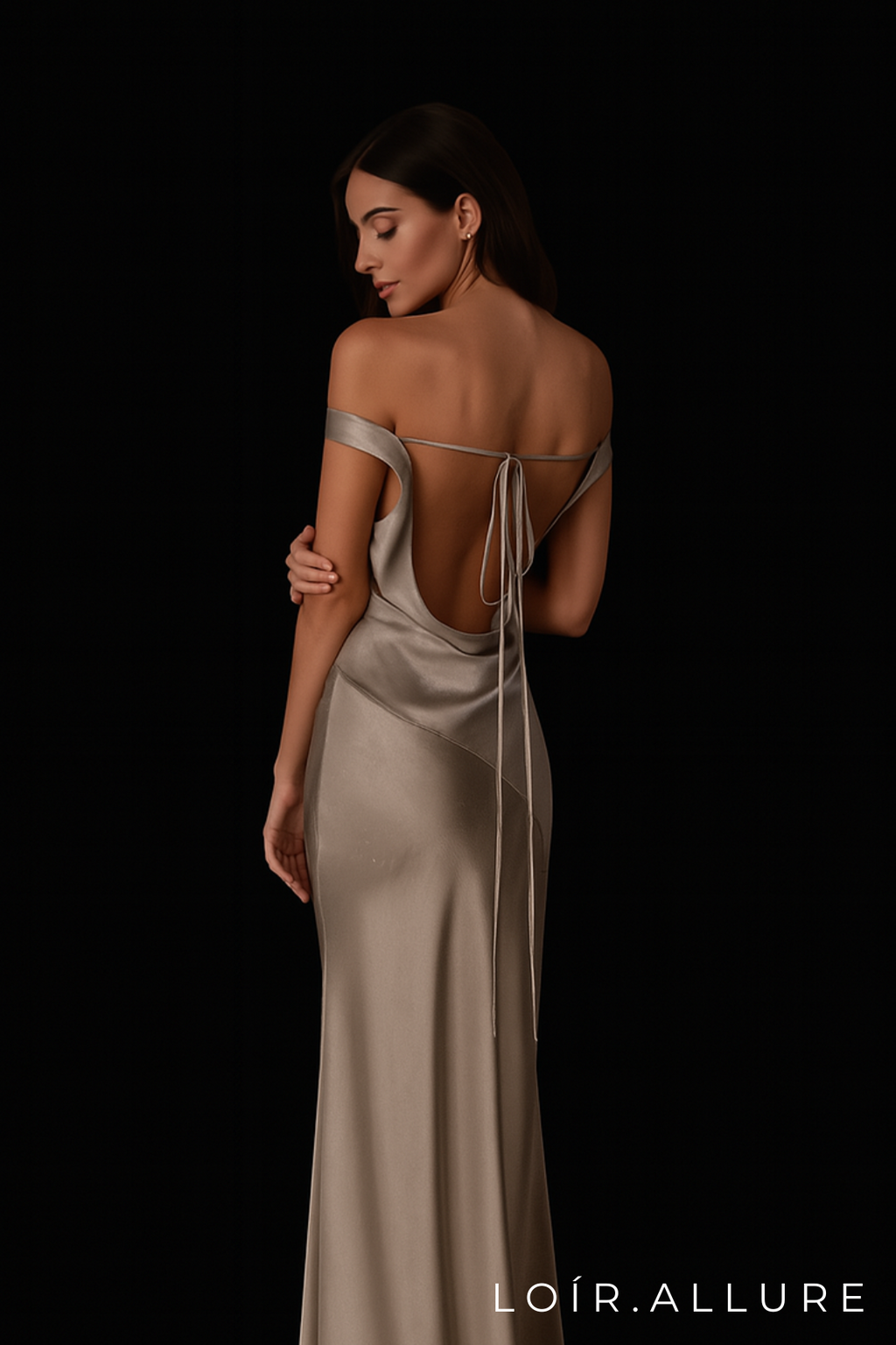 Loir Allure® - Elegant Pearlescent Backless Dress