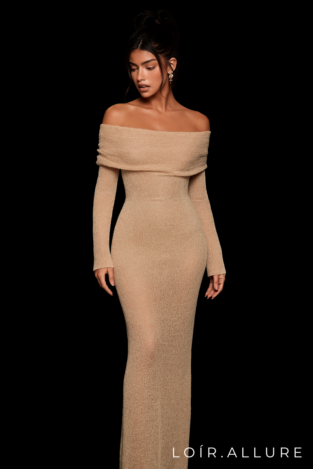 Loír Allure® - Knitted Long-Sleeved Dress