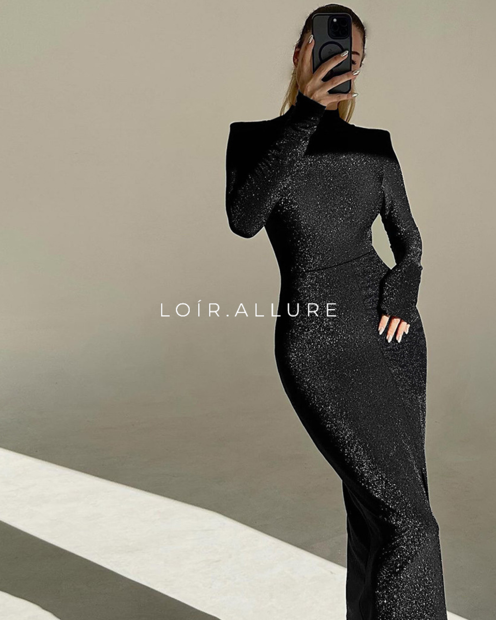 Loír Allure® - Premium Round Neck Slim Slit Dress