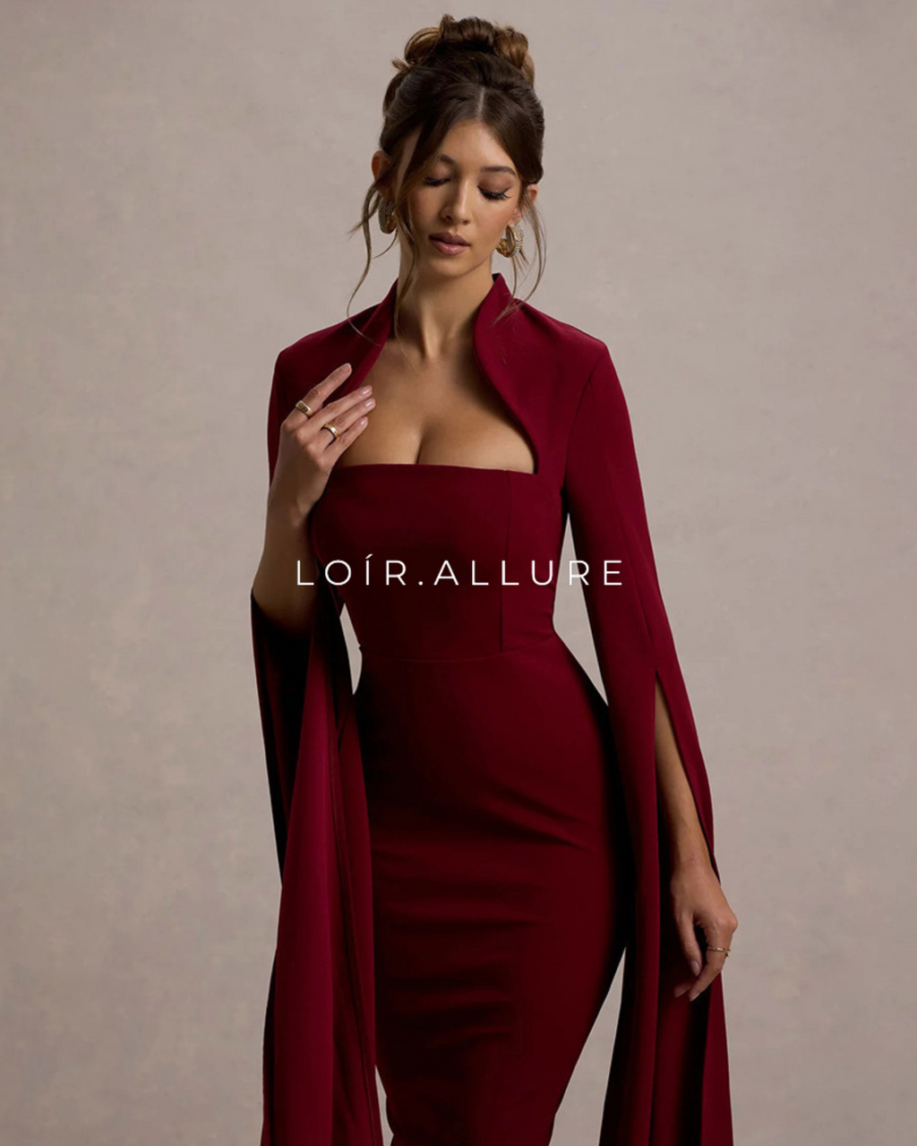 Loír Allure® - Premium Elegant Long Sleeve Split Dress