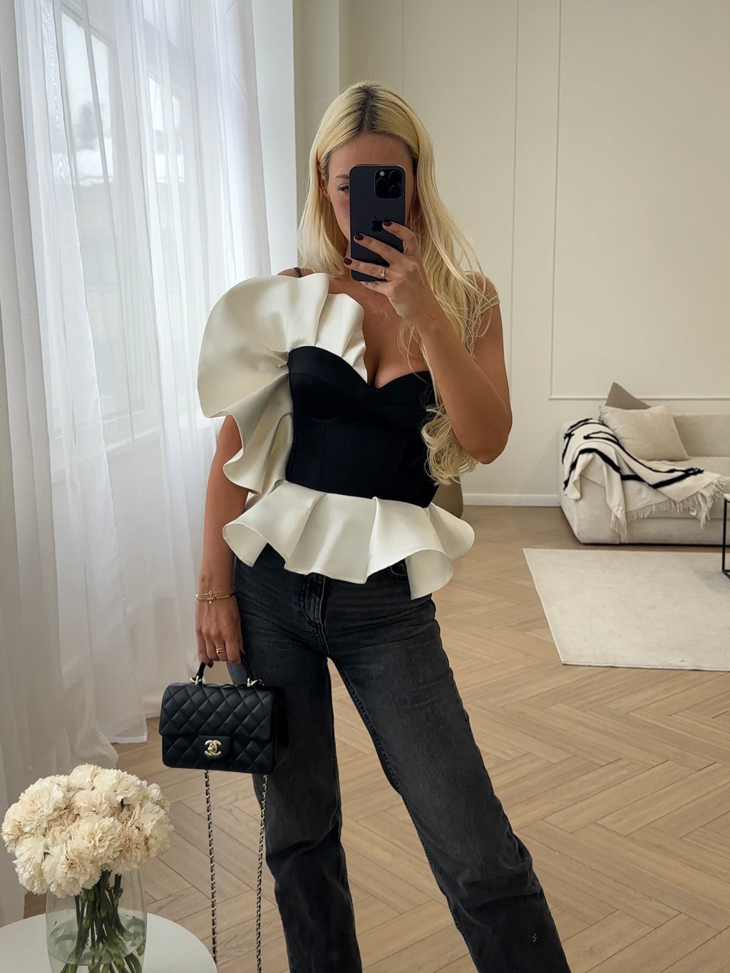 Loír Allure® - Ruffled  Crop Top