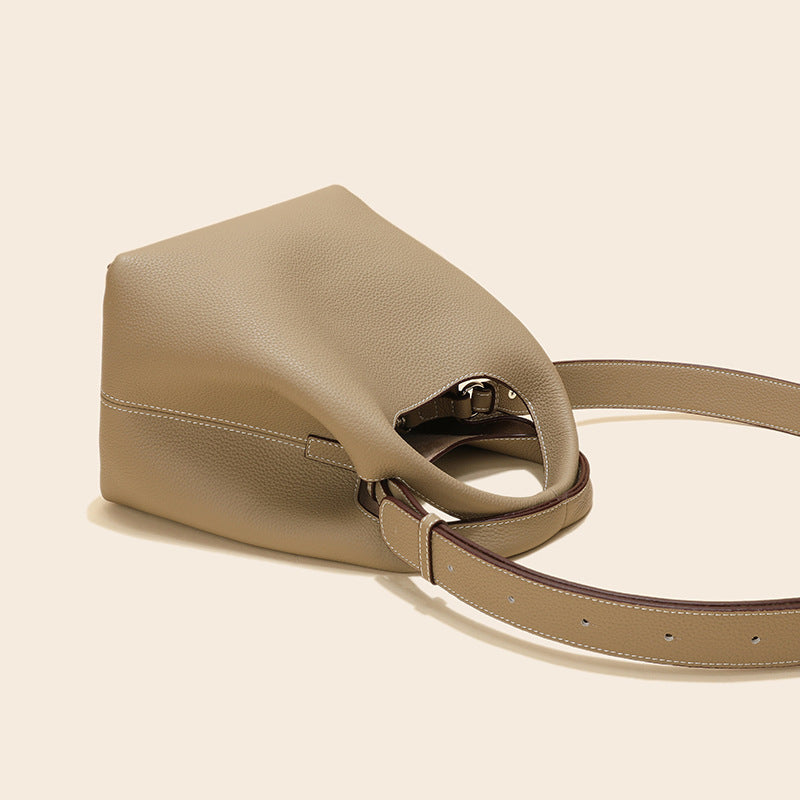 Loír Allure® - Top Layer Cowhide Leather Crossbody Bag